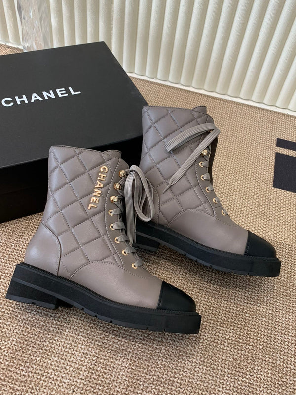 Chanel Electric Show Ankle Boot jBrown and Black Leather 507523