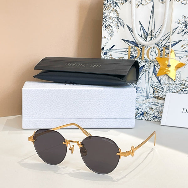 MONTAIGNE SUNGLASS CD DIAMOND R5U IN METAL