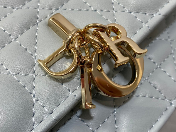 my cd mini 21 light cloud blue lambskin