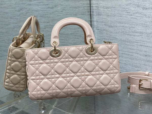 MEDIUM LADY D-JOY 26 POWDER PINK LAMBSKIN