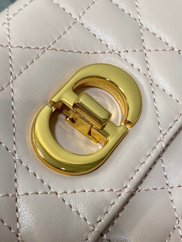 CD Miss Caro 17 Bag Pink Calfskin 226492