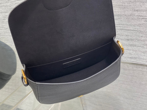 BORSA BOBBY MEDIA 27 IN PELLE DI AGNELLO NERA