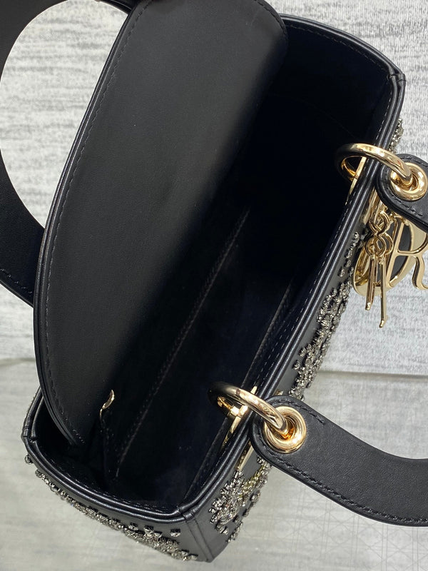 BORSA PICCOLA 20 IN PELLE DI AGNELLO NERA CON RICAMO STELLA CACCIAVANTE DA DONNA