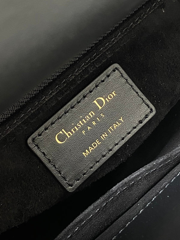 BORSA PICCOLA 20 IN PELLE DI AGNELLO NERA CON RICAMO STELLA CACCIAVANTE DA DONNA