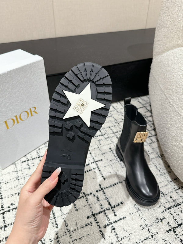 CD Miss Dior Chelsea Boots In Black Calfskin 103729