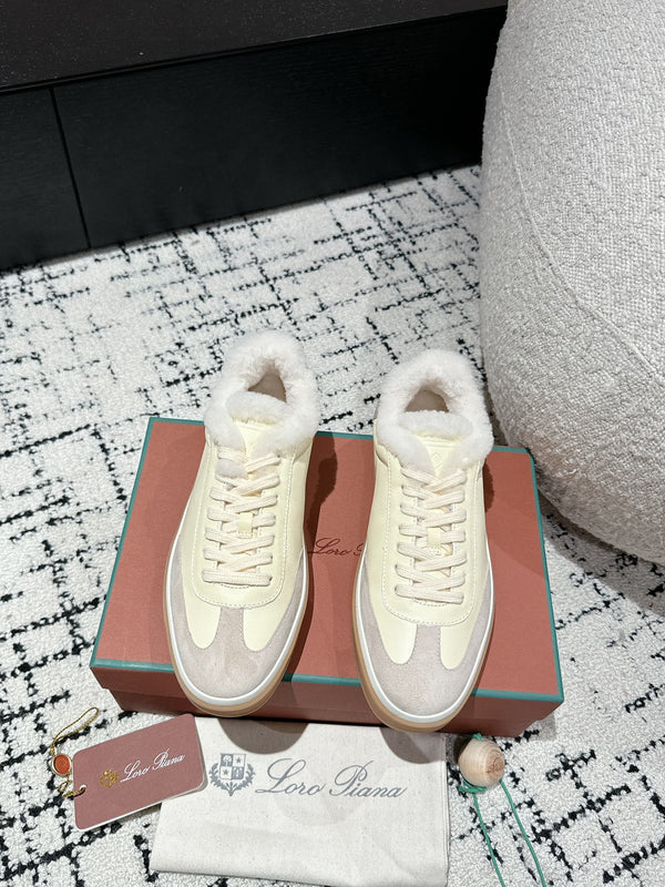 LP Tennis Walk Sneaker In Ivory White Mix Light Grey Lambskin Lined With Wool Fleece 985657