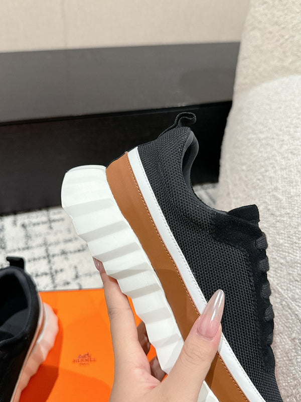 HM Sneaker In Black Mesh Fabric 985318