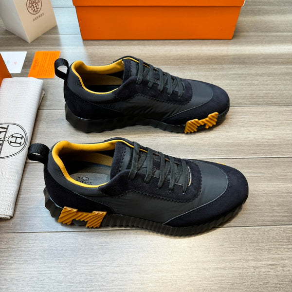 HM BOUNCING SNEAKER BLACK AND YELLOW FABRIC