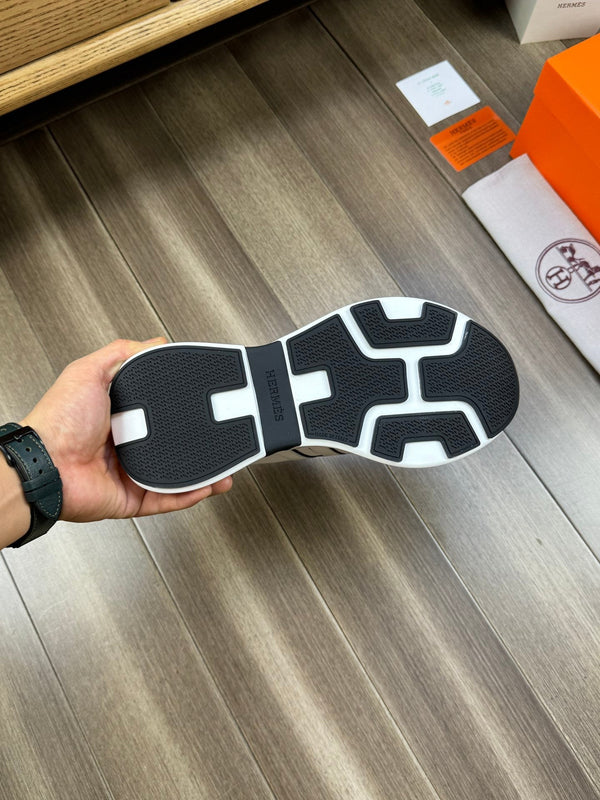 HM TRAIL SNEAKER WHITE CALFSKIN