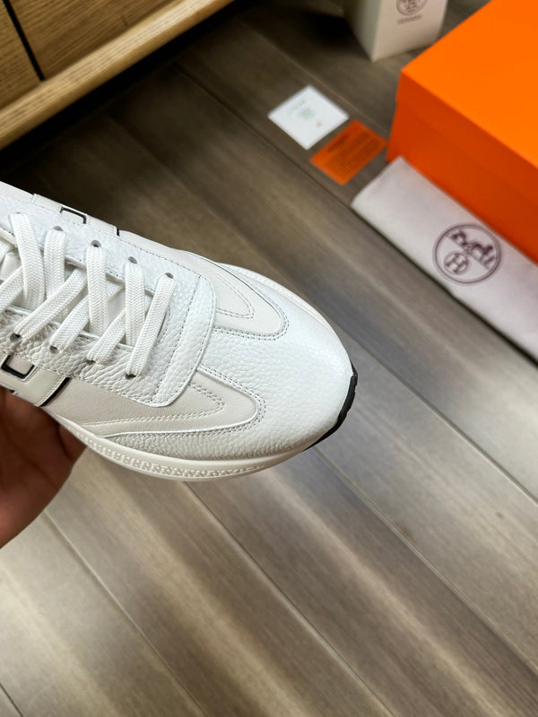 HM TRAIL SNEAKER WHITE CALFSKIN