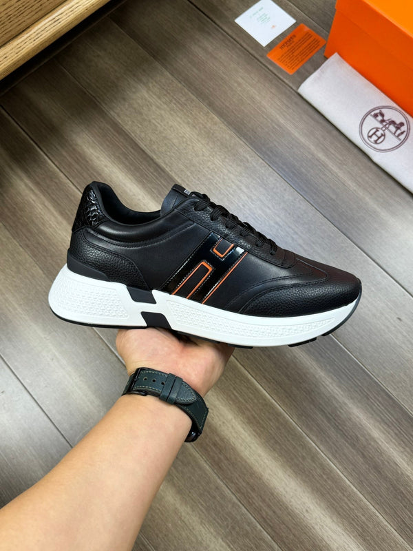 HM TRAIL SNEAKER BLACK CALFSKIN