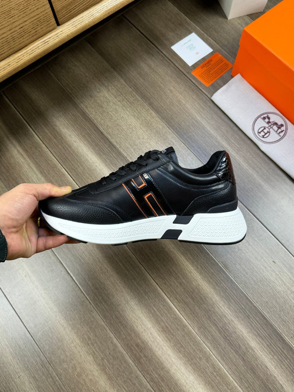 HM TRAIL SNEAKER BLACK CALFSKIN