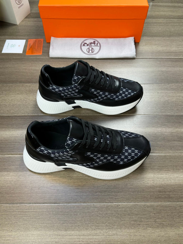 HM PRINTED SNEAKER BLACK TOTEM FABRIC