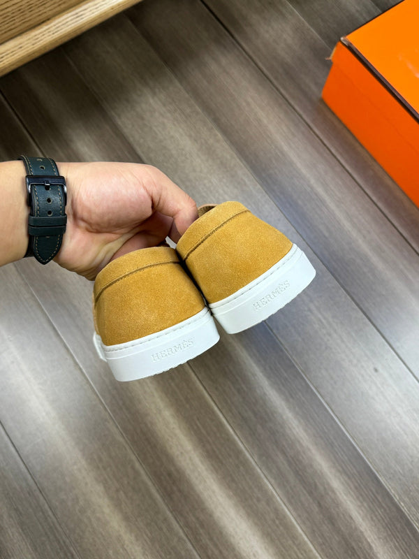 SNEAKER SLIP-ON HM GAME IN CAMOSCIO SENAPE