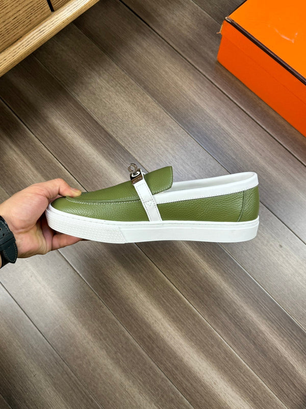 HM GAME SLIP-ON SNEAKER OLIVE CALFSKIN