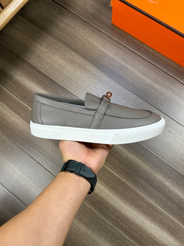 HM GAME SLIP-ON SNEAKER GRAY CALFSKIN