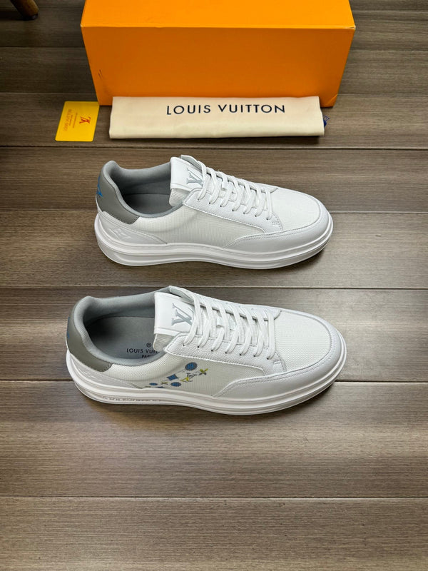 LV TRAINER SNEAKER WHITE MIX GREY CALFSKIN AND BREATHABLE FABRIC