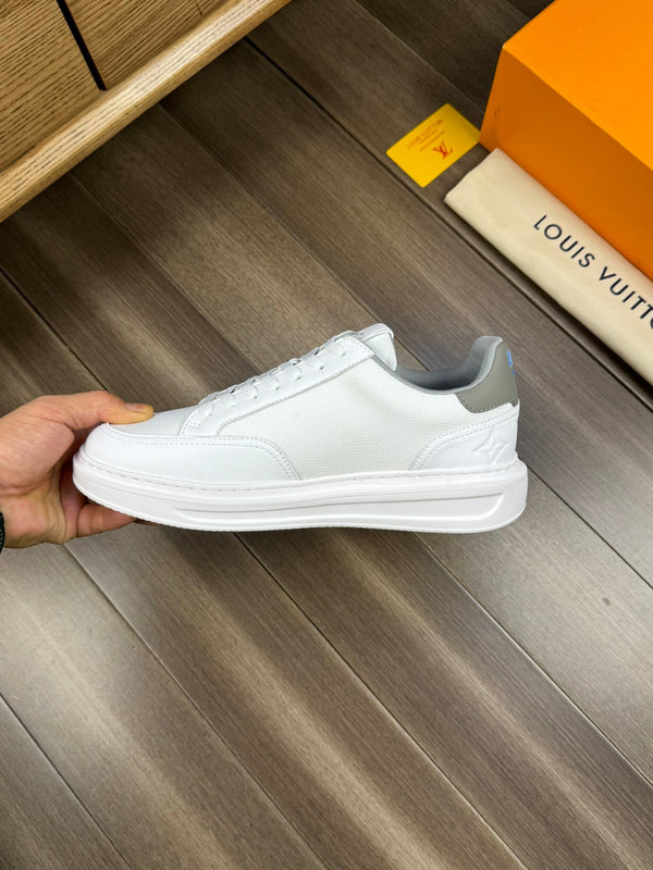 LV TRAINER SNEAKER WHITE MIX GREY CALFSKIN AND BREATHABLE FABRIC