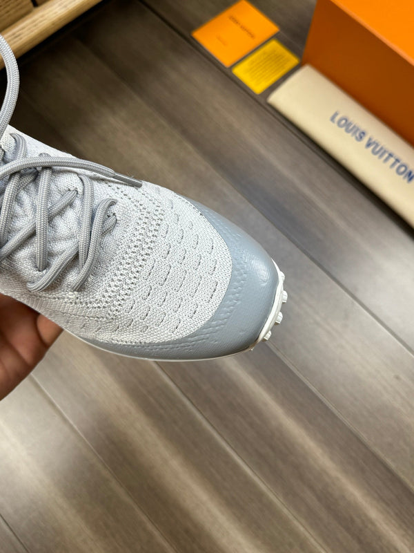 LV SNEAKERS IN GREY MESH BREATHABLE FABRIC AND  CALFSKIN