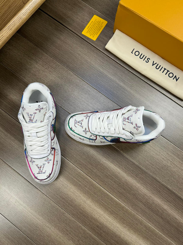 LV SNEAKER WHITE MONOGRAM CANVAS