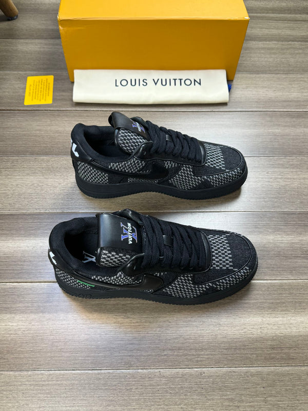 LV SNEAKER NERO MIX BIANCO TELA