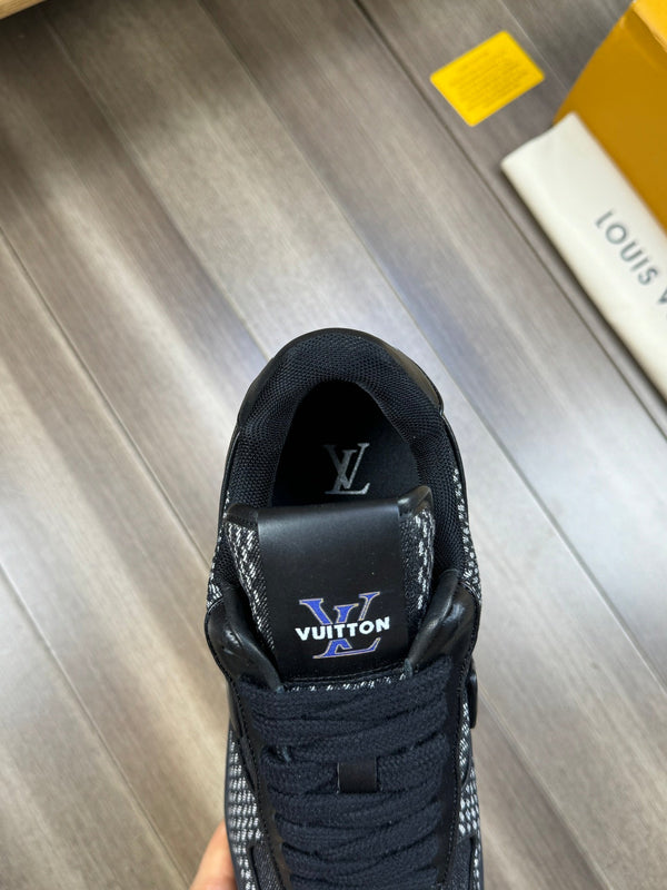 LV SNEAKER NERO MIX BIANCO TELA