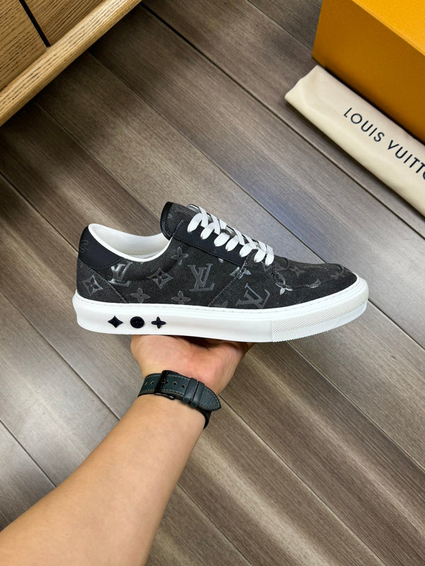 LV TRAINER SNEAKER IN BLACK MONOGRAM DENIM