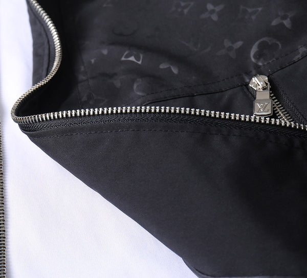 LV HOODED JACKET BLACK MONOGRAM 239039