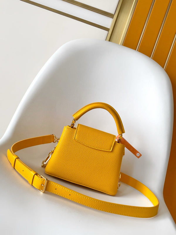 LV M25232 Capucines BB Handbag 21cm Orange Taurillon Cowhide GHW