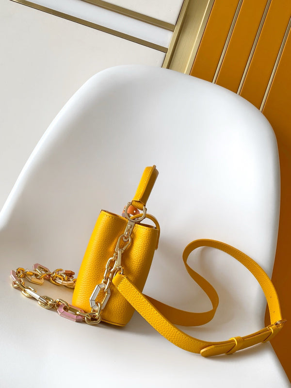 LV M25232 Capucines BB Handbag 21cm Orange Taurillon Cowhide GHW