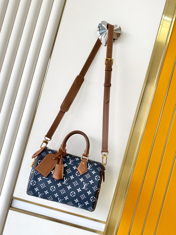 LV Speedy P9 Bandoulière 25cm Monogram Calfskin GHW
