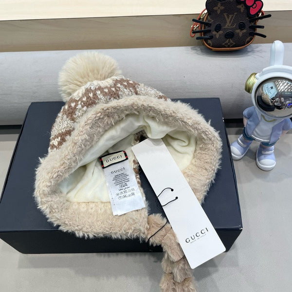 BEANIE HAT IN COLORFUL WOOL 400958