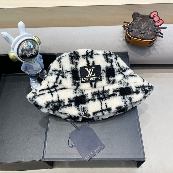 CAPPELLO A SECCHIELLO IN PILE BIANCO MISTO NERO 404741