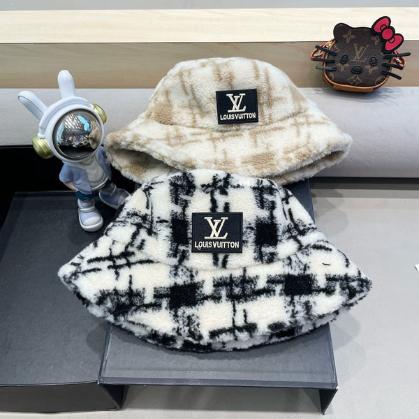 CAPPELLO A SECCHIELLO IN PILE BIANCO MISTO NERO 404741