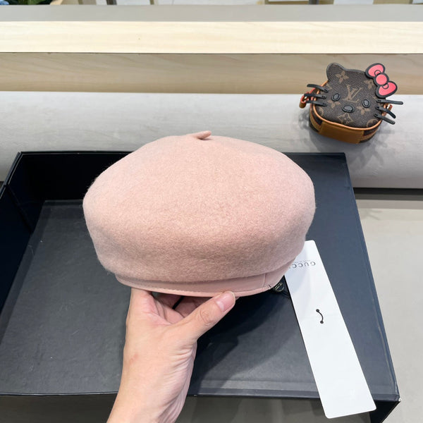 BERET HAT IN LIGHT PINK WOOL 406887