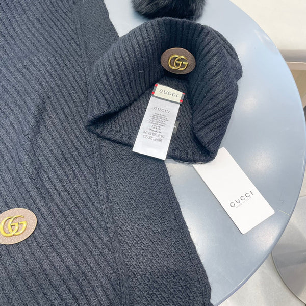 SET SCIARPA E CAPPELLO IN LANA NERA 414779