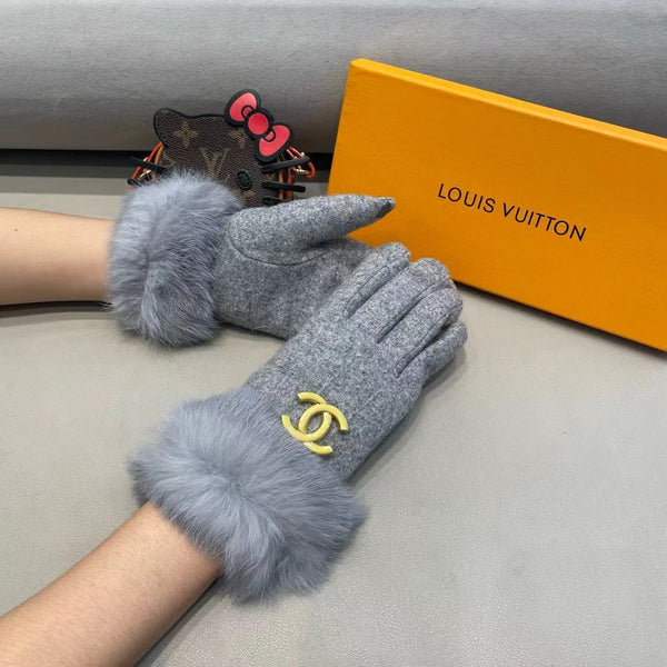 GLOVES IN COOL GRAY WOOL AND RABBIT FUR 417170