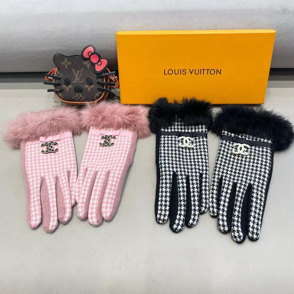 GLOVES IN BLACK MIX WHITE WOOL AND RABBIT FUR 417182