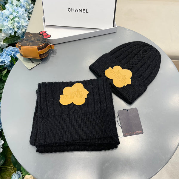 SET SCARF AND HAT IN BLACK WOOL 419147
