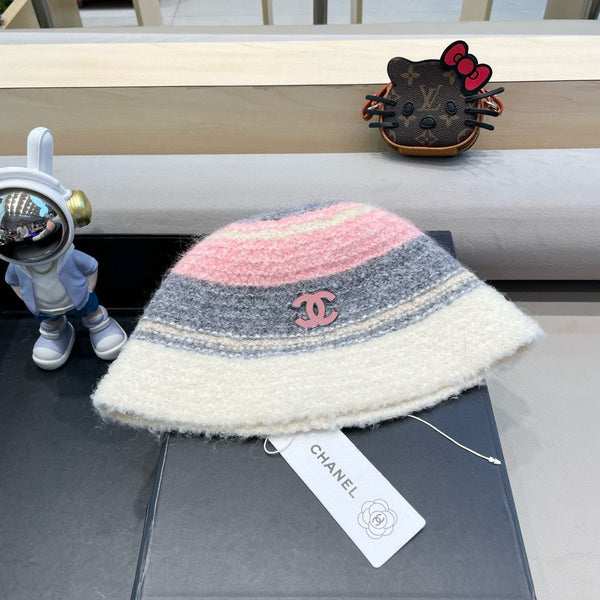 CAPPELLO A SECCHIELLO IN PILE COLORATO 421128