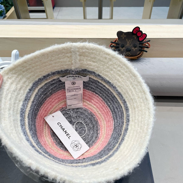 CAPPELLO A SECCHIELLO IN PILE COLORATO 421128