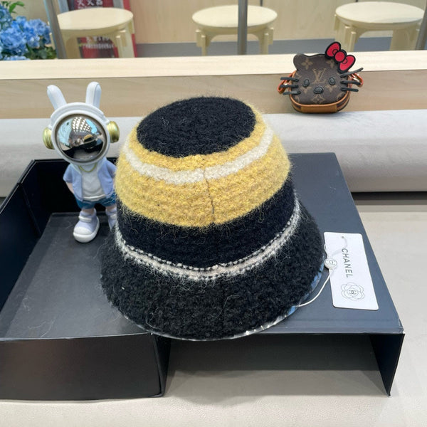 CAPPELLO A SECCHIELLO IN PILE COLORATO 421129