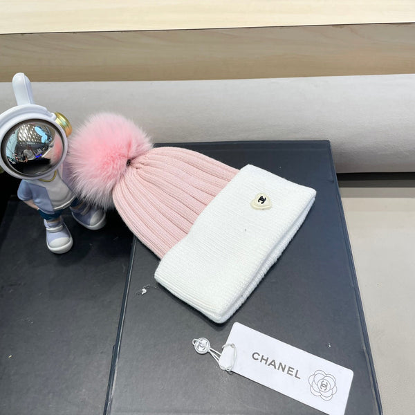 BERRETTO IN LANA MISTA ROSA CONTORNO BIANCO 421051