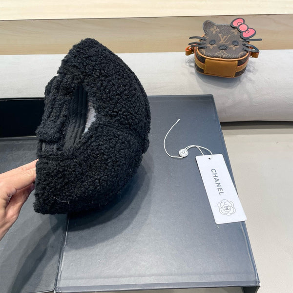 CAPPELLO DA BASEBALL IN PELLICCIA DI AGNELLO NERA 424253