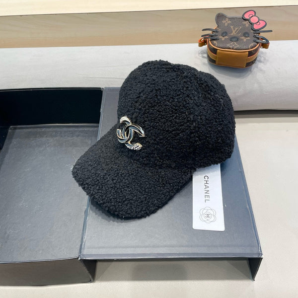 CAPPELLO DA BASEBALL IN PELLICCIA DI AGNELLO NERA 424253