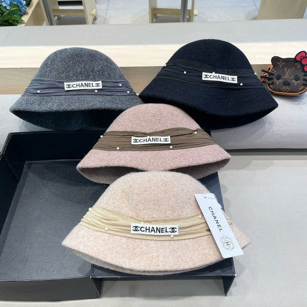 BUCKET HAT IN BLACK WOOL BLEND 426247