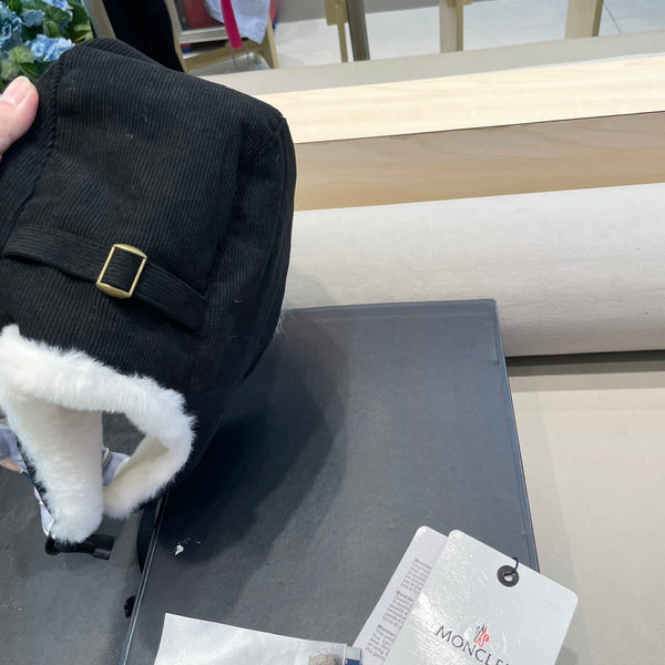 AVATOR HAT IN BLACK CORDUROY AND FLEECE-LINED 434984