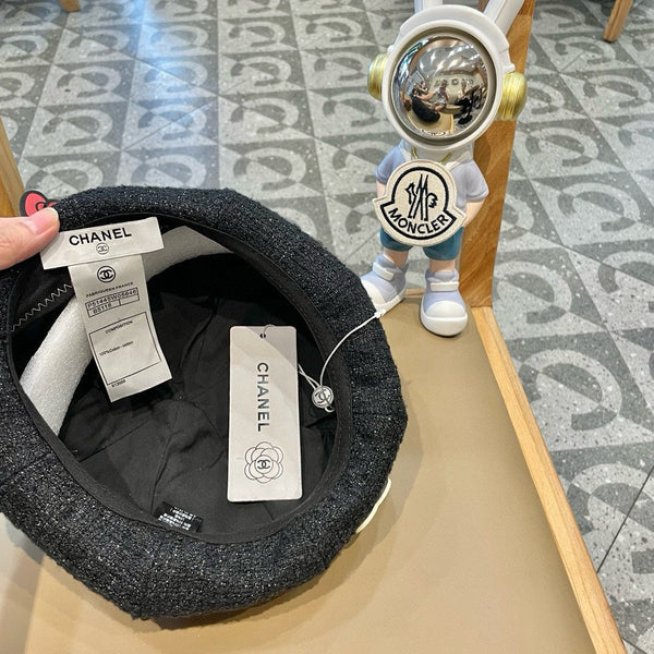 CAPPELLO BASCO IN TWEED DI LANA NERO 430012