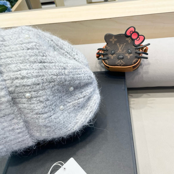 BERRETTO IN LANA GRIGIO NUVOLA 430081