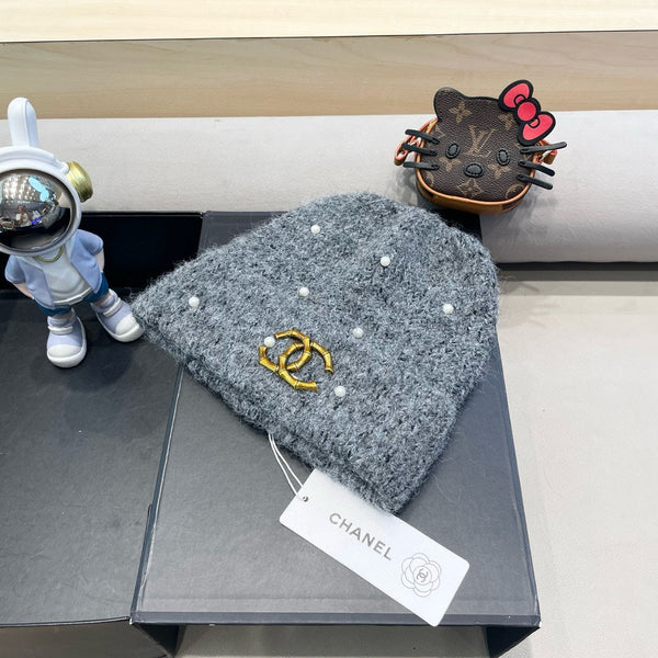 BERRETTO IN LANA GRIGIO SQUALO 430083